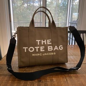EUC The Tote Bag by Marc Jacobs